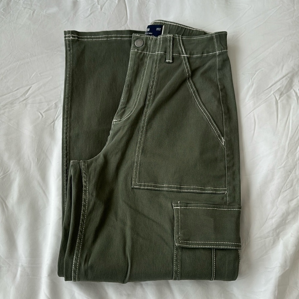 Hollister | Ultra high rise cargo pants